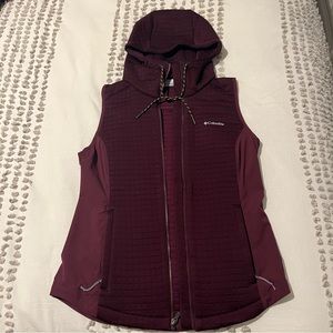 Columbia fleece vest